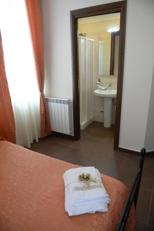 B&B San Leonardo Mascali Exterior foto